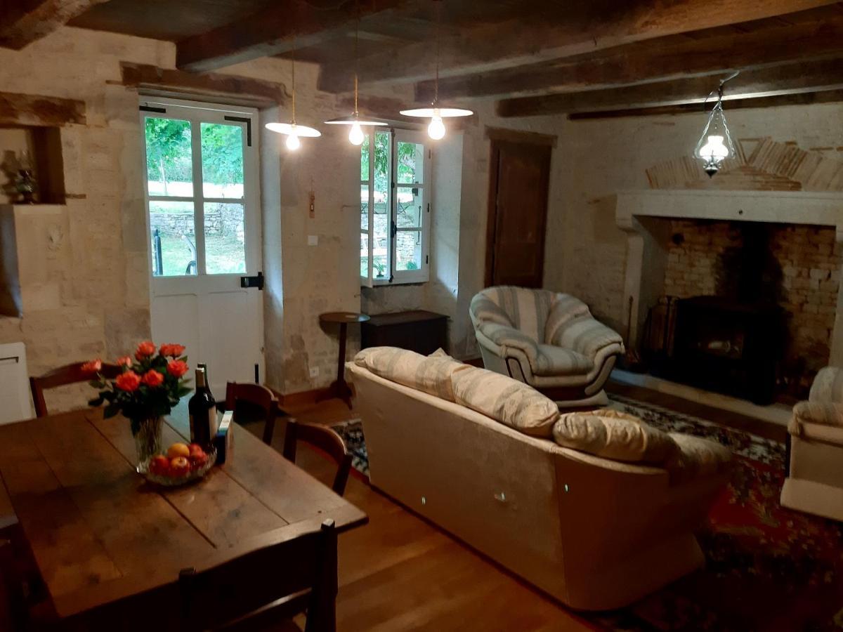 Les Adjots Wisteria Cottage מראה חיצוני תמונה